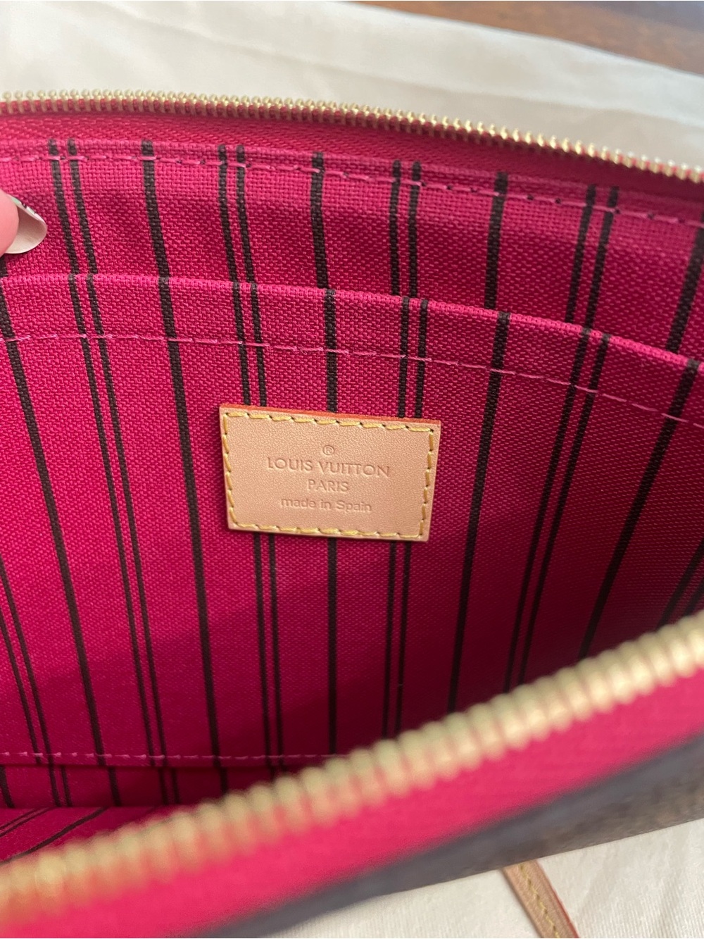 Louis Vuitton Brown Monogram Wristlet with Pink Trim - Picture 8 of 10
